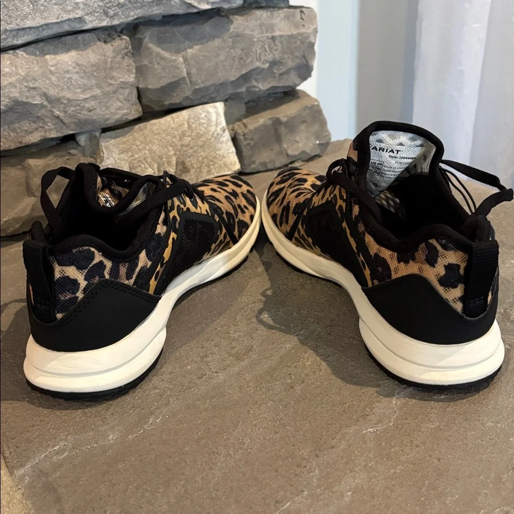 Ariat Fuse Leopard Print Lightweight EVA midsole,rubber outsole,mesh upper - Picture 5 of 11